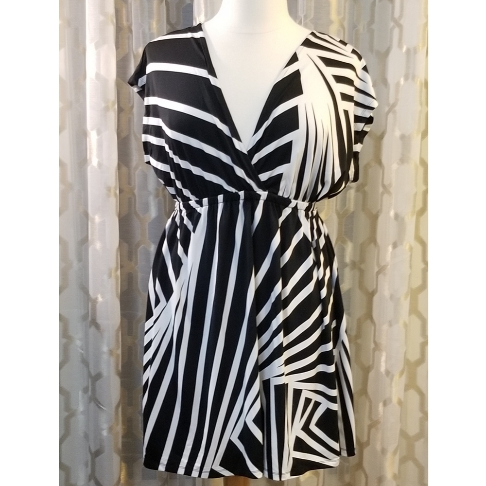Forever 21 Surplice Dress Juniors Plus